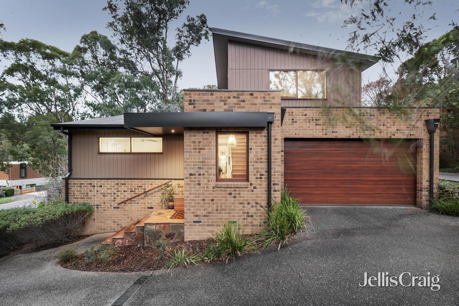 1/93 Karingal Drive, Briar Hill image 14