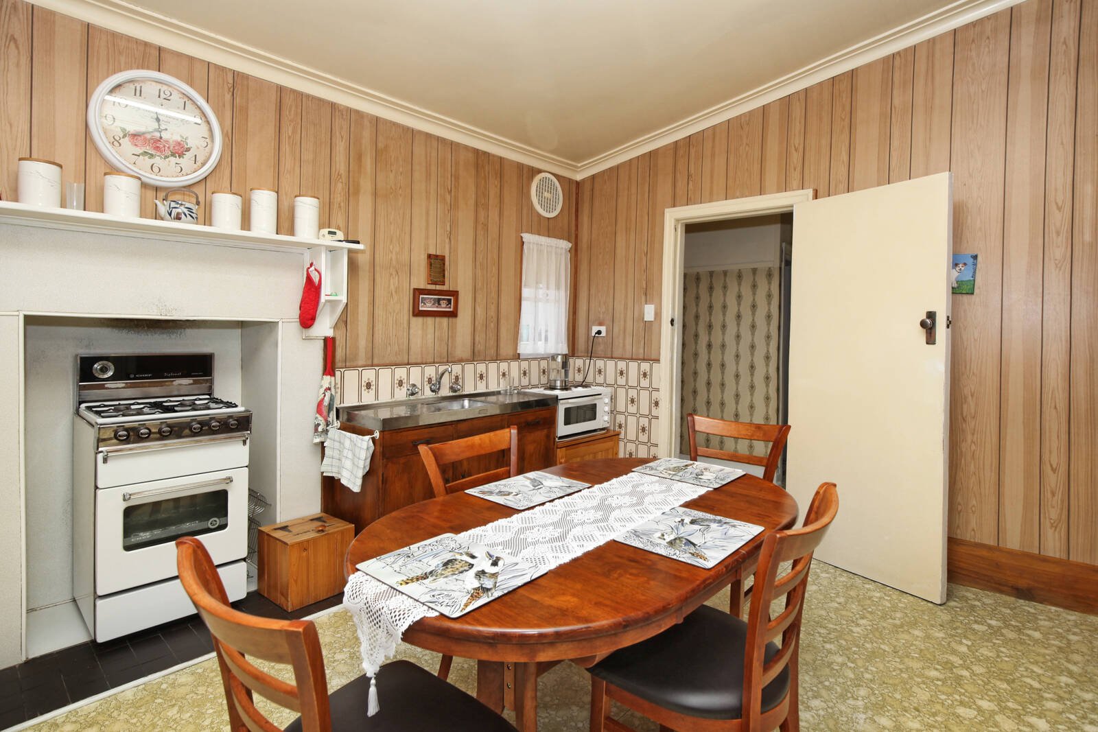 Property Gallery Thumbnail 4