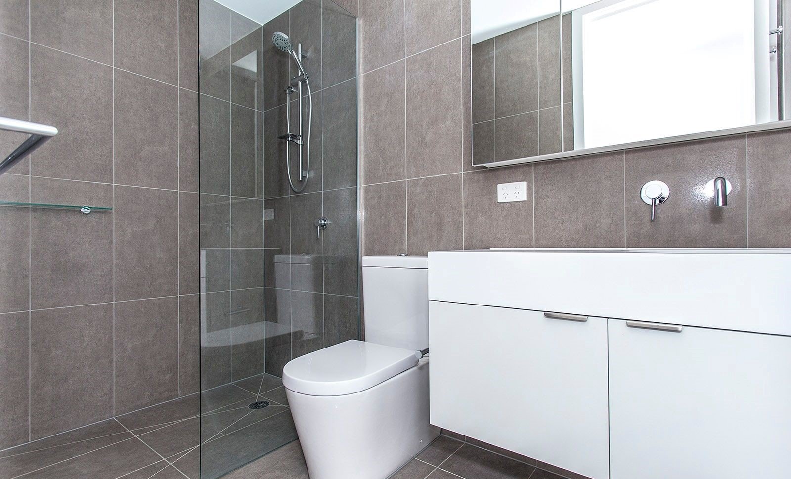 19/33 Queens Avenue, Doncaster image 5