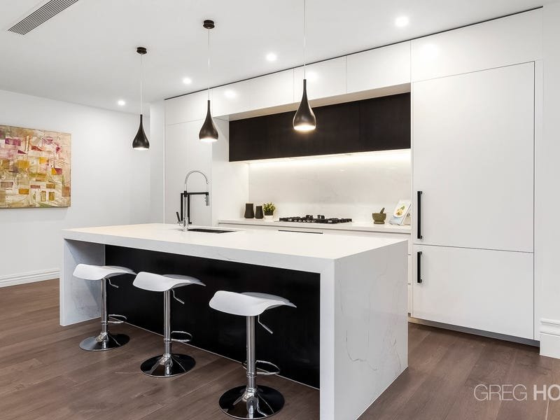 194 Canterbury Road, St Kilda West image 5