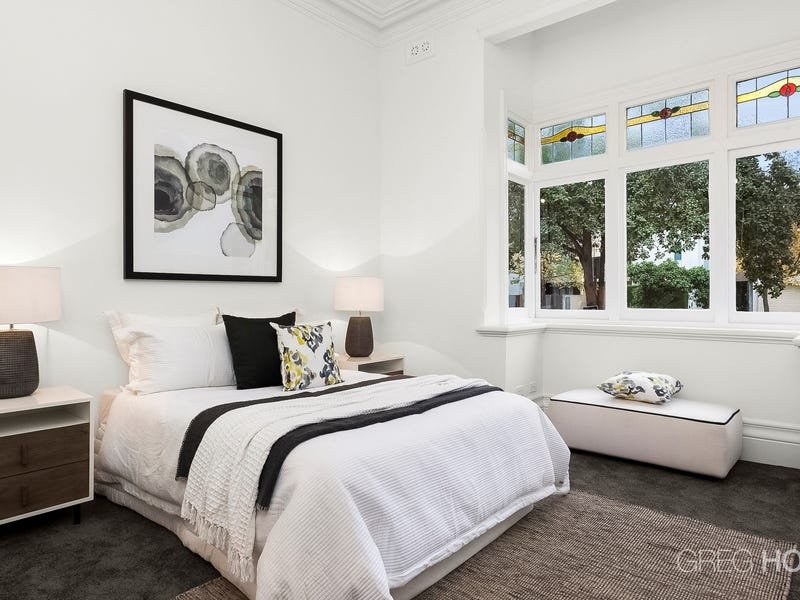 194 Canterbury Road, St Kilda West image 6