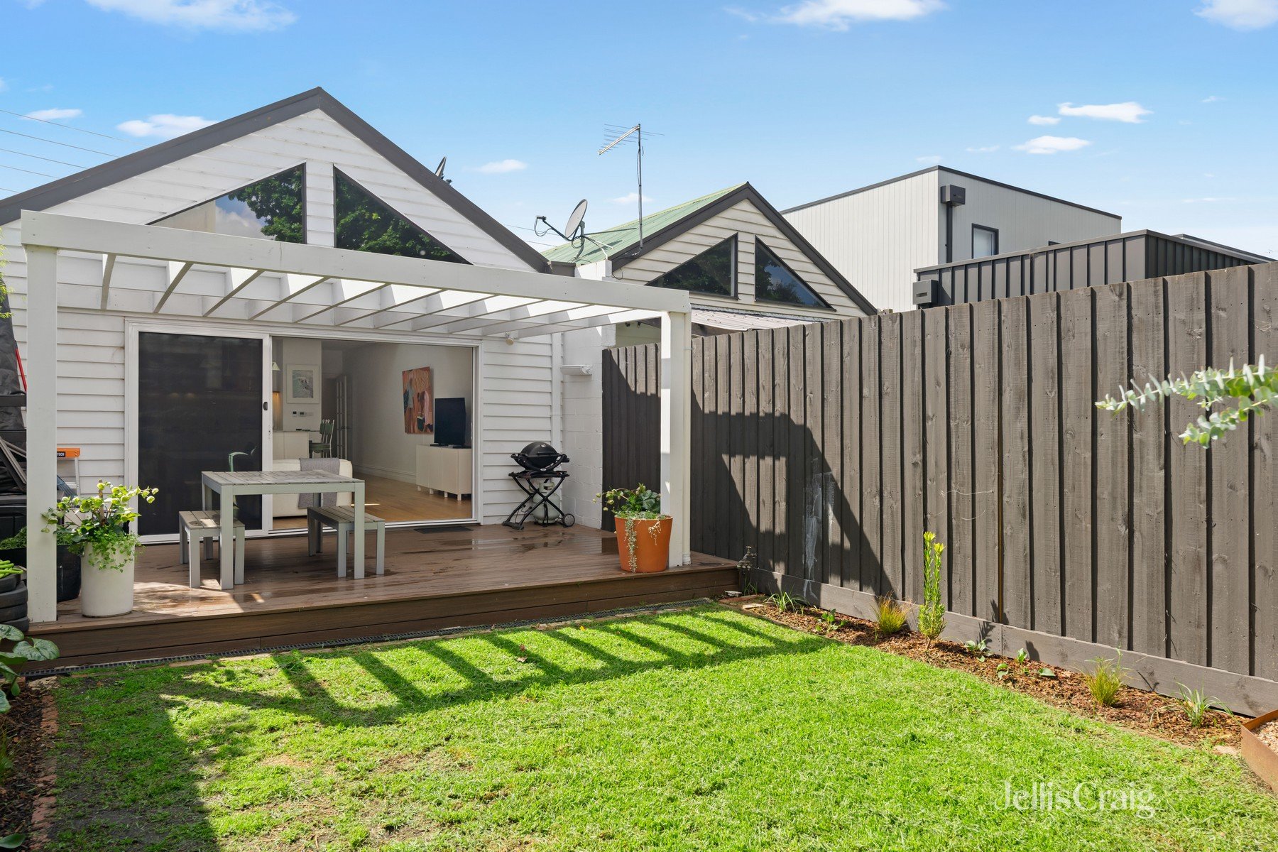 194 Gillies Street, Fairfield image 16