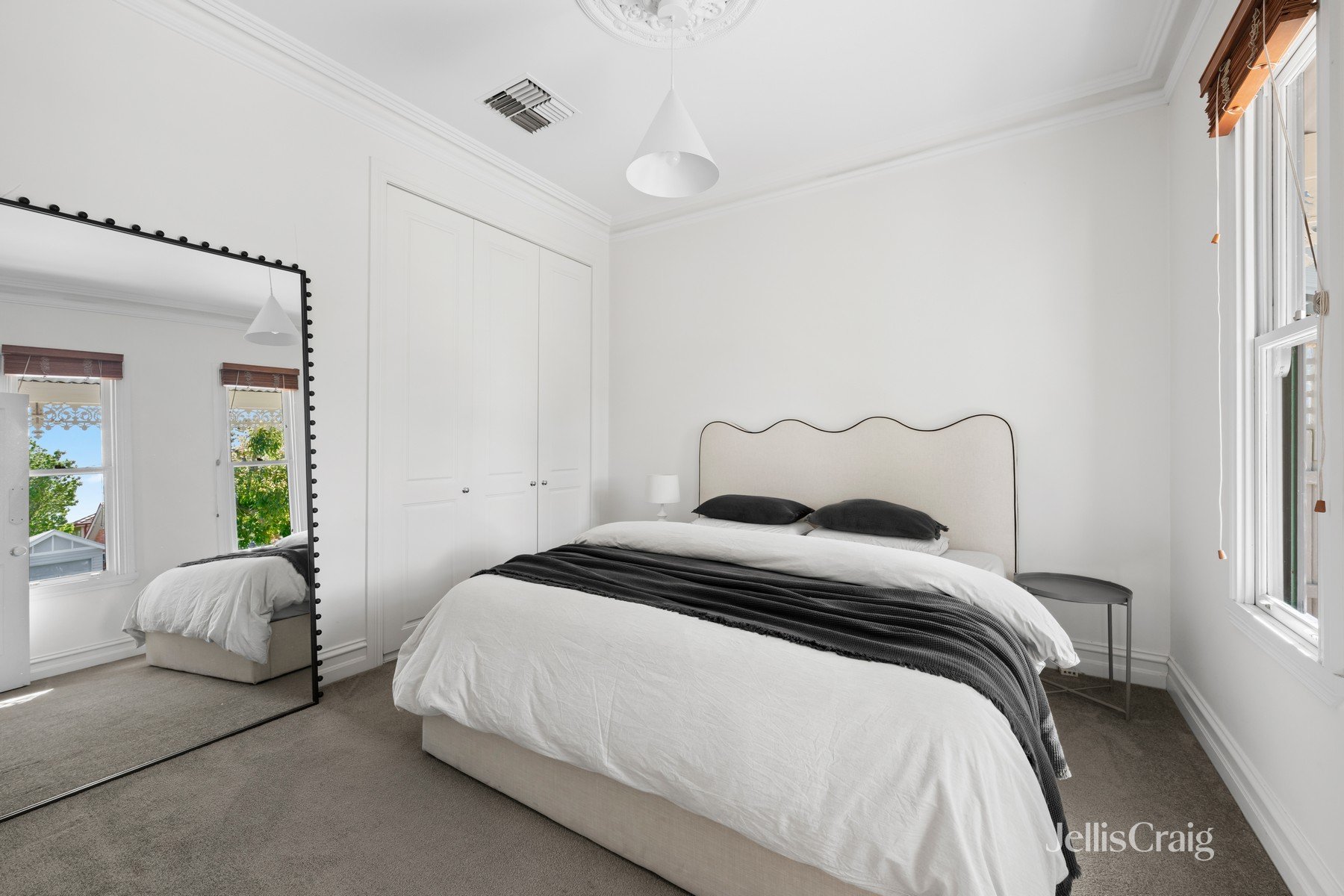 194 Gillies Street, Fairfield image 8