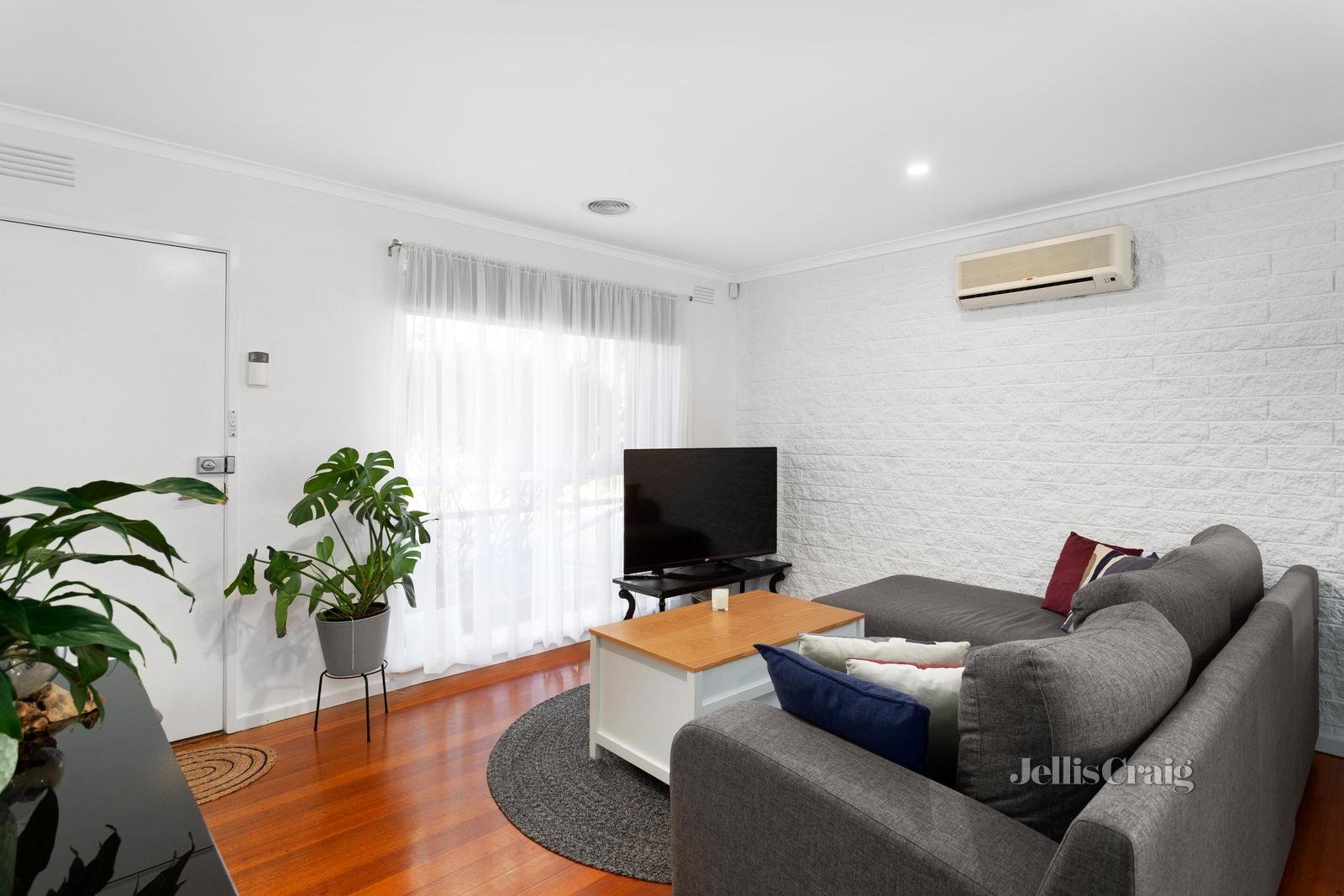 1/94 Mountain View Road, Montmorency image 3