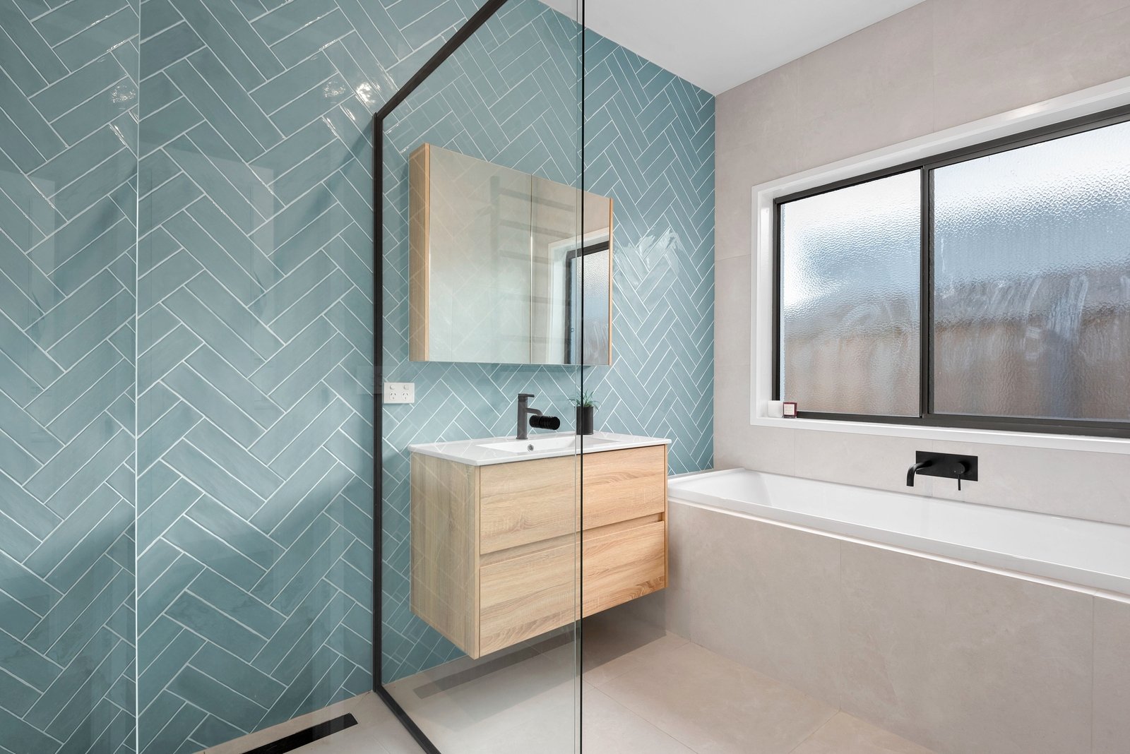 Property Gallery Thumbnail 17
