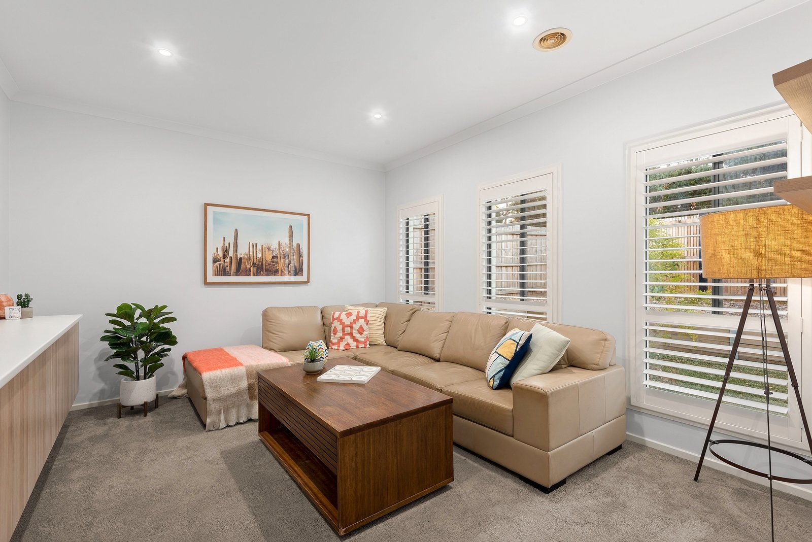 Property Gallery Thumbnail 18