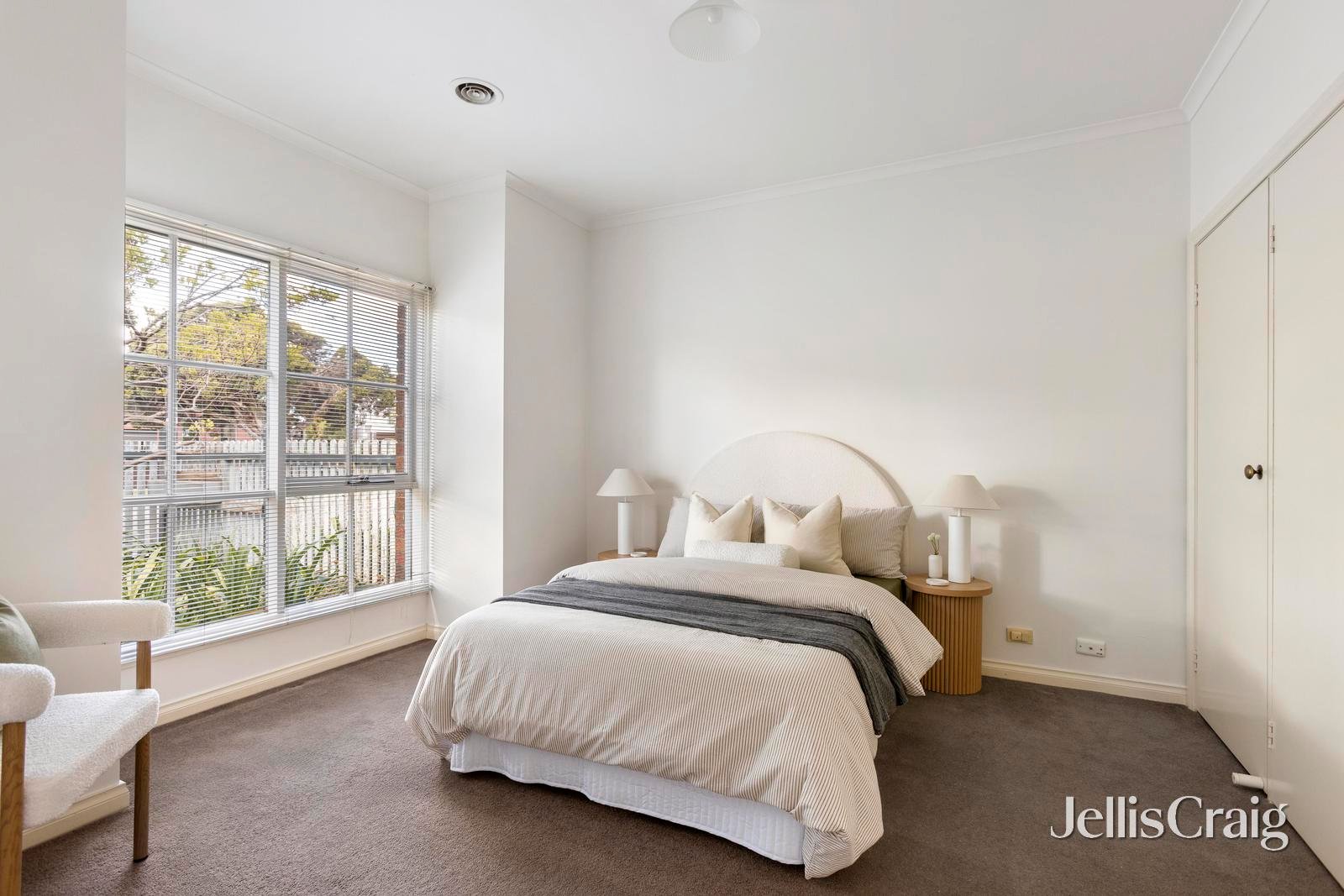 1/94 Truganini Road, Carnegie image 5