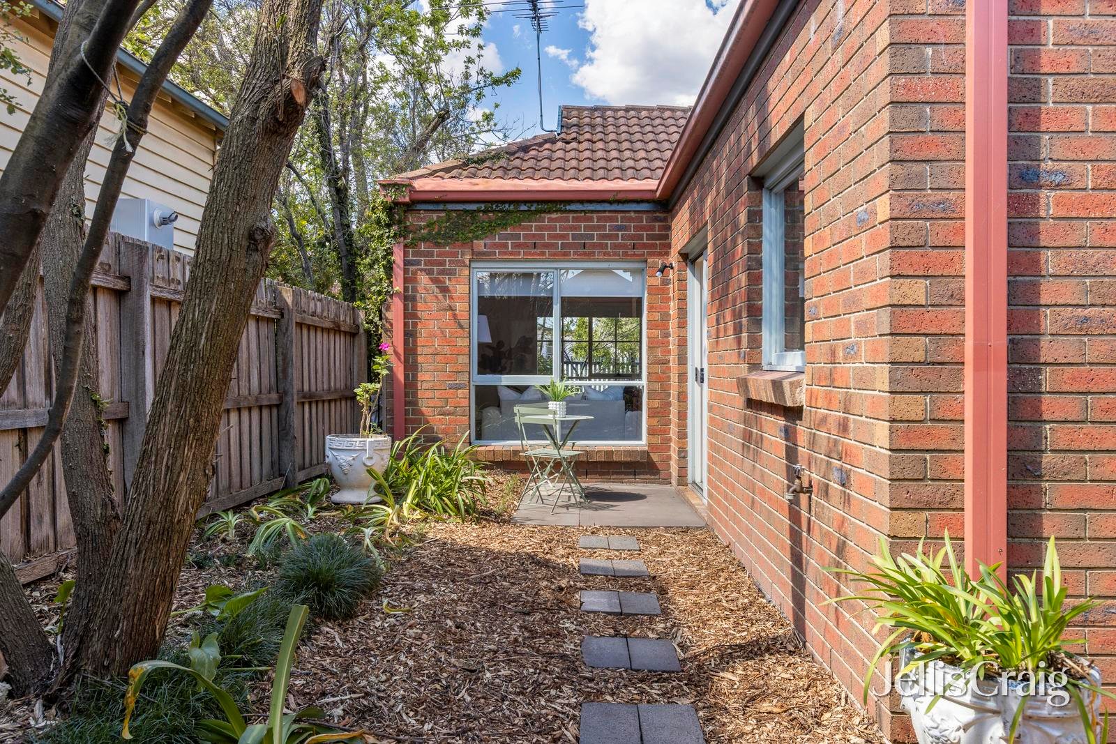 1/94 Truganini Road, Carnegie image 8