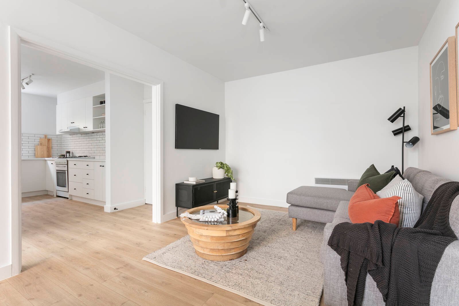 Property Gallery Thumbnail 5