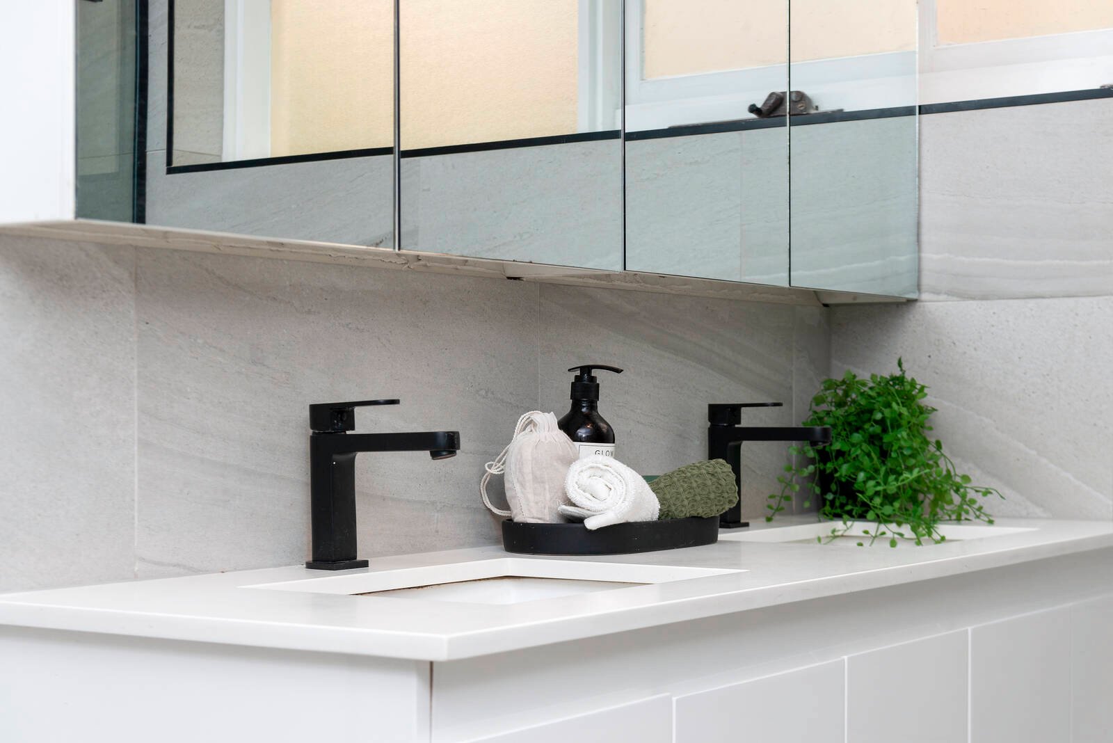 Property Gallery Thumbnail 13