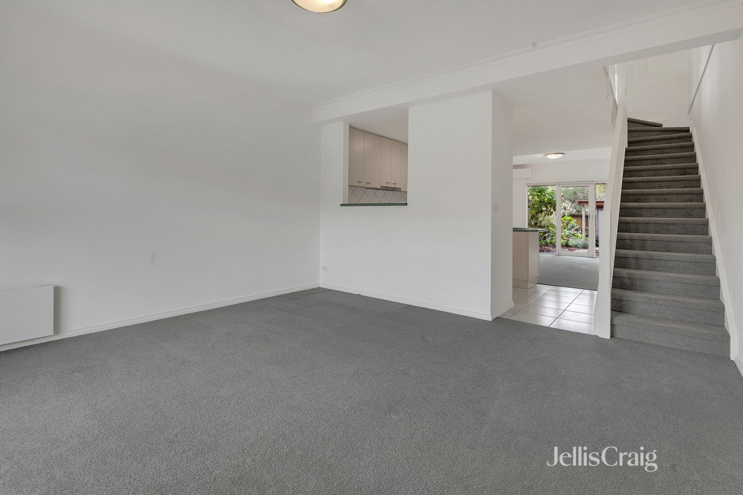 19/5 Evans Street, Brunswick image 2