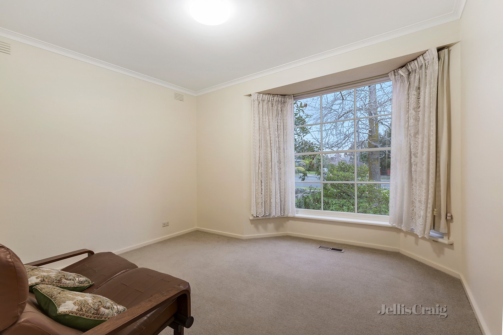 195 George Street, Doncaster image 3