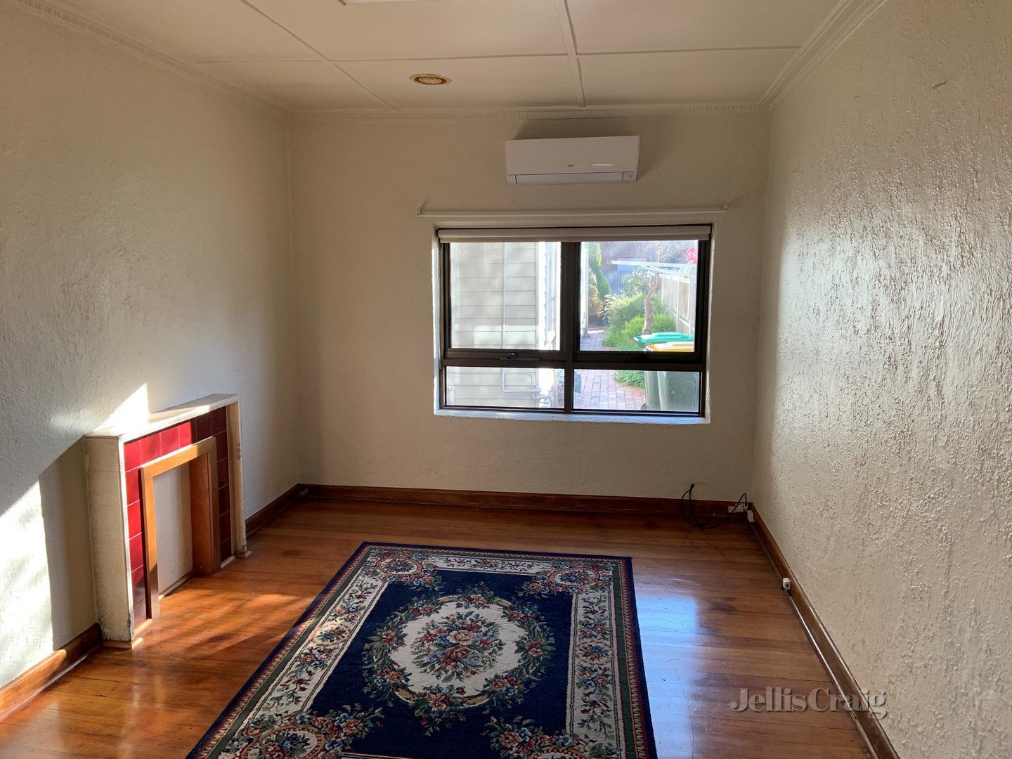 1/95 Munro Street, Coburg image 1