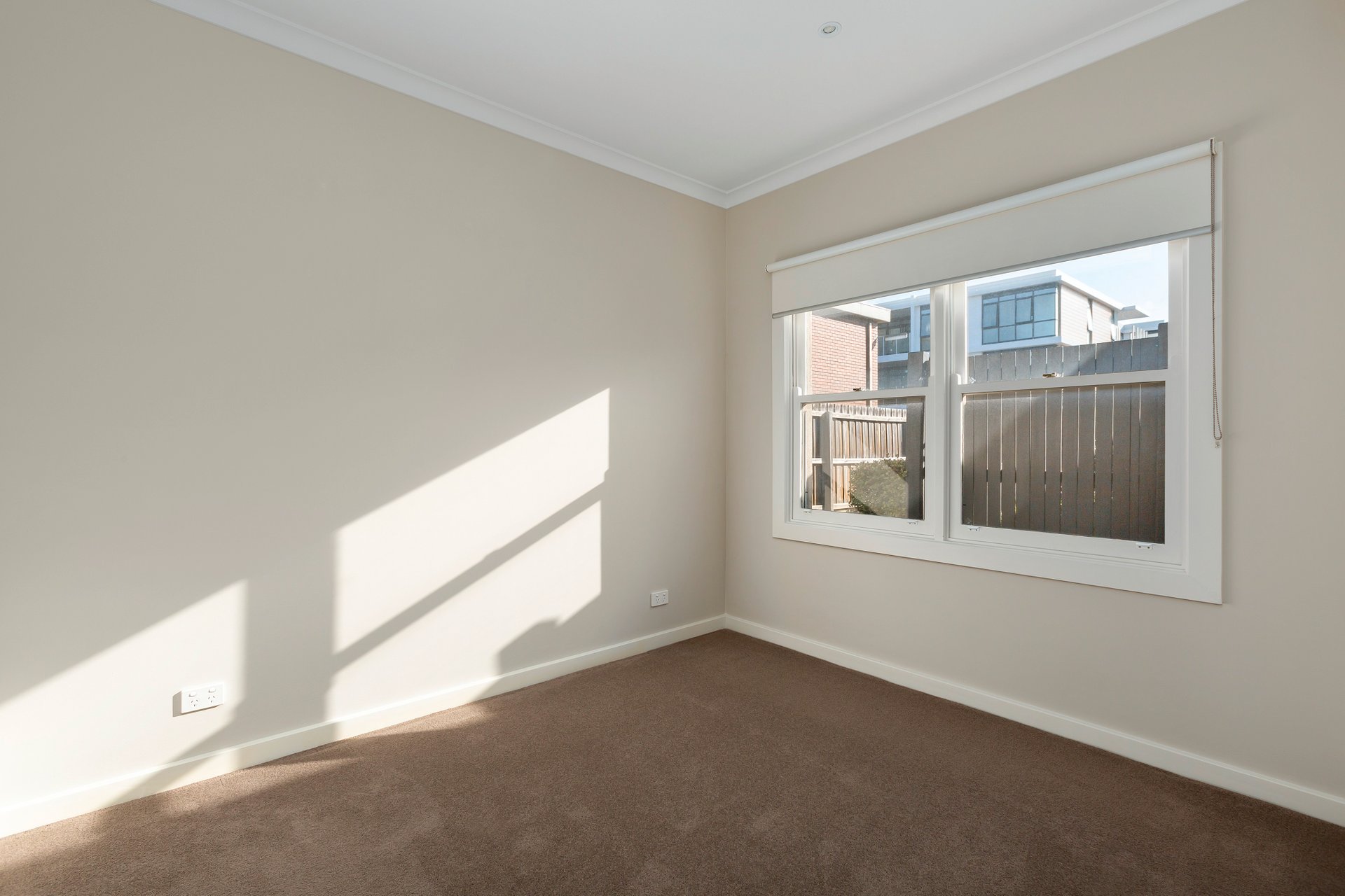 Property Gallery Thumbnail 5