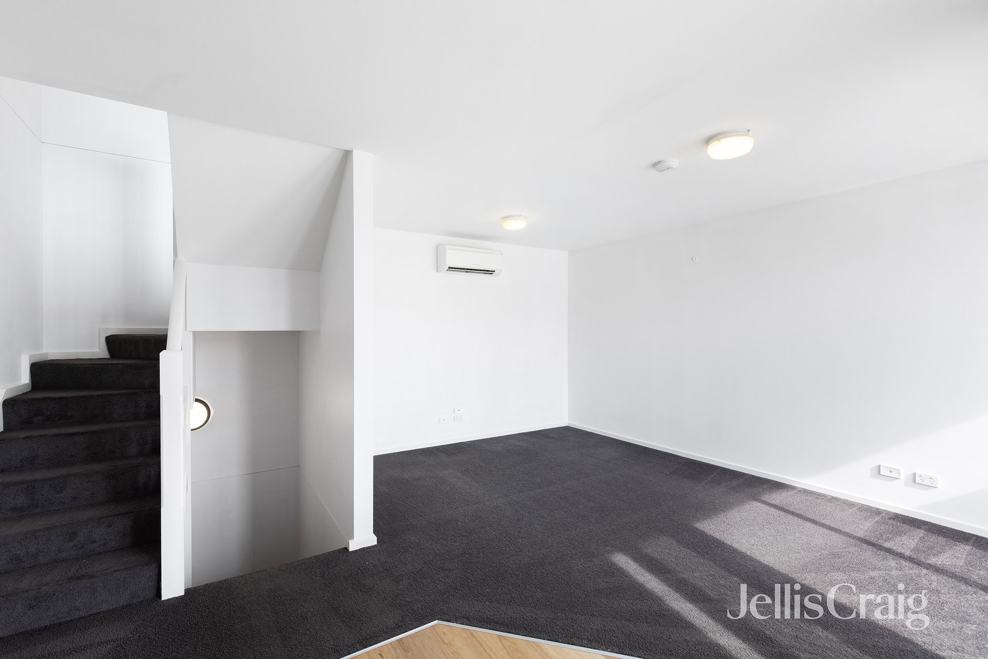 19/54 Beetham Parade, Rosanna image 4