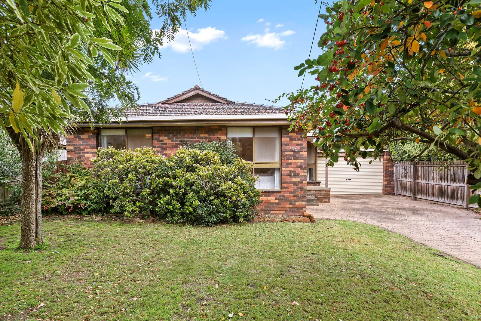 Property Gallery - Main Image
