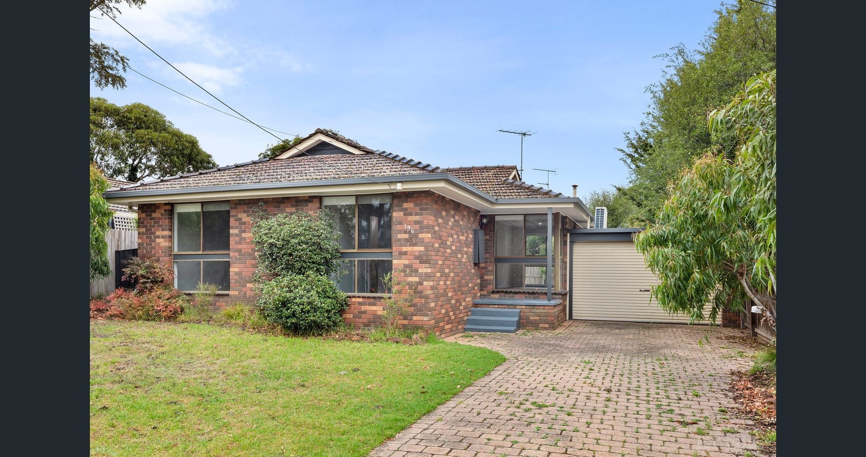 Property Gallery - Main Image