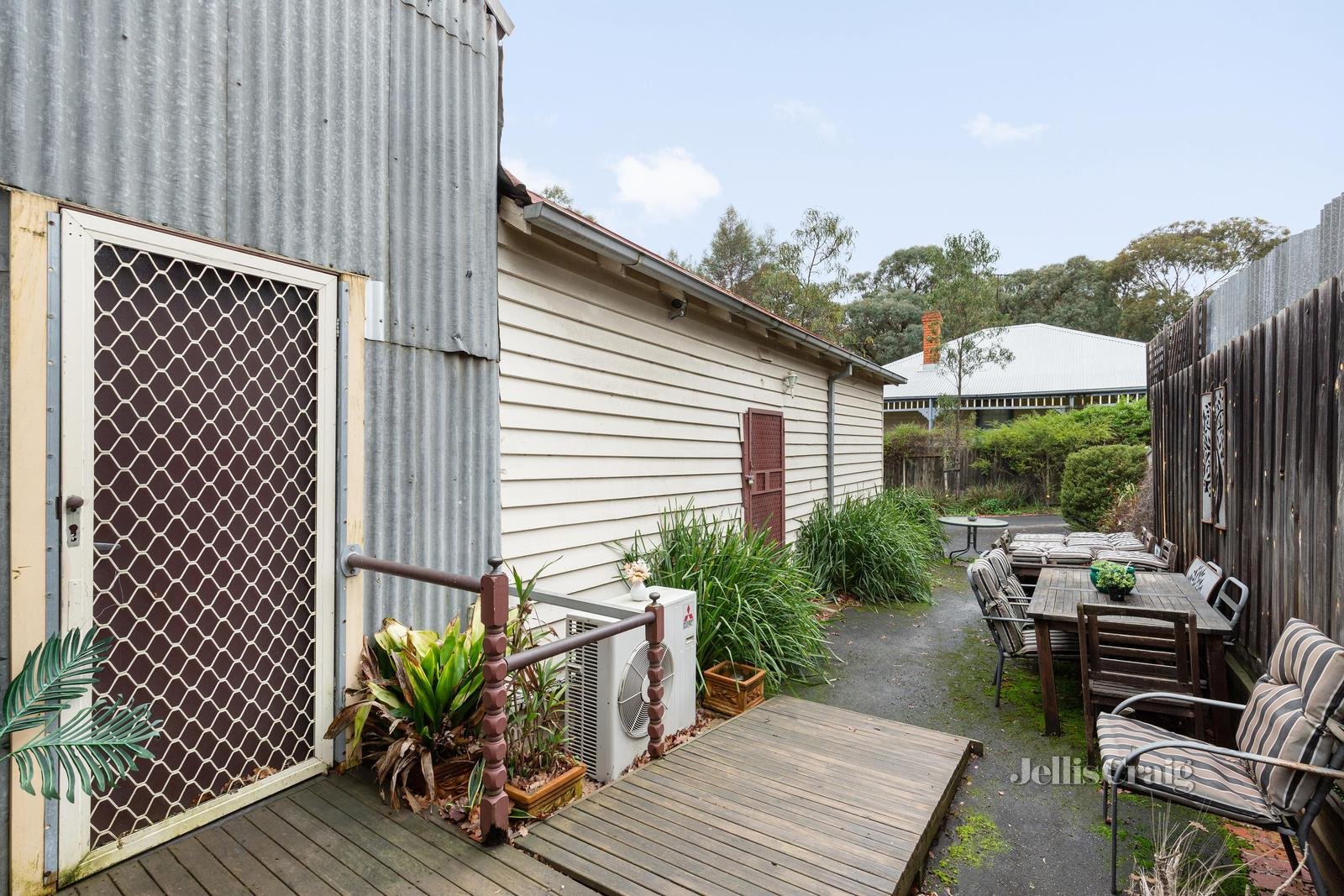 1/960 Heidelberg Kinglake Road, Hurstbridge image 8