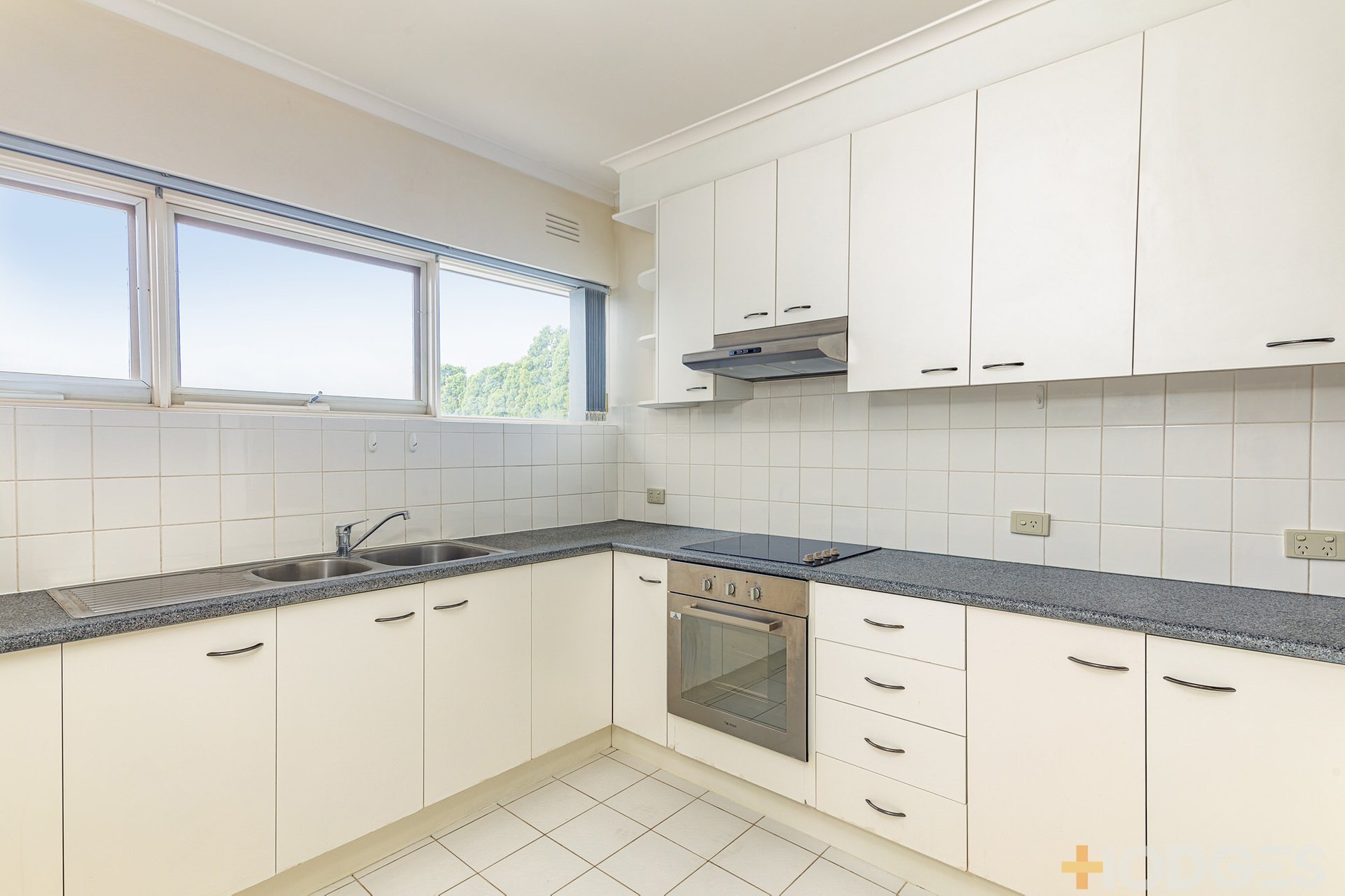 19 / 630 Toorak Road TOORAK