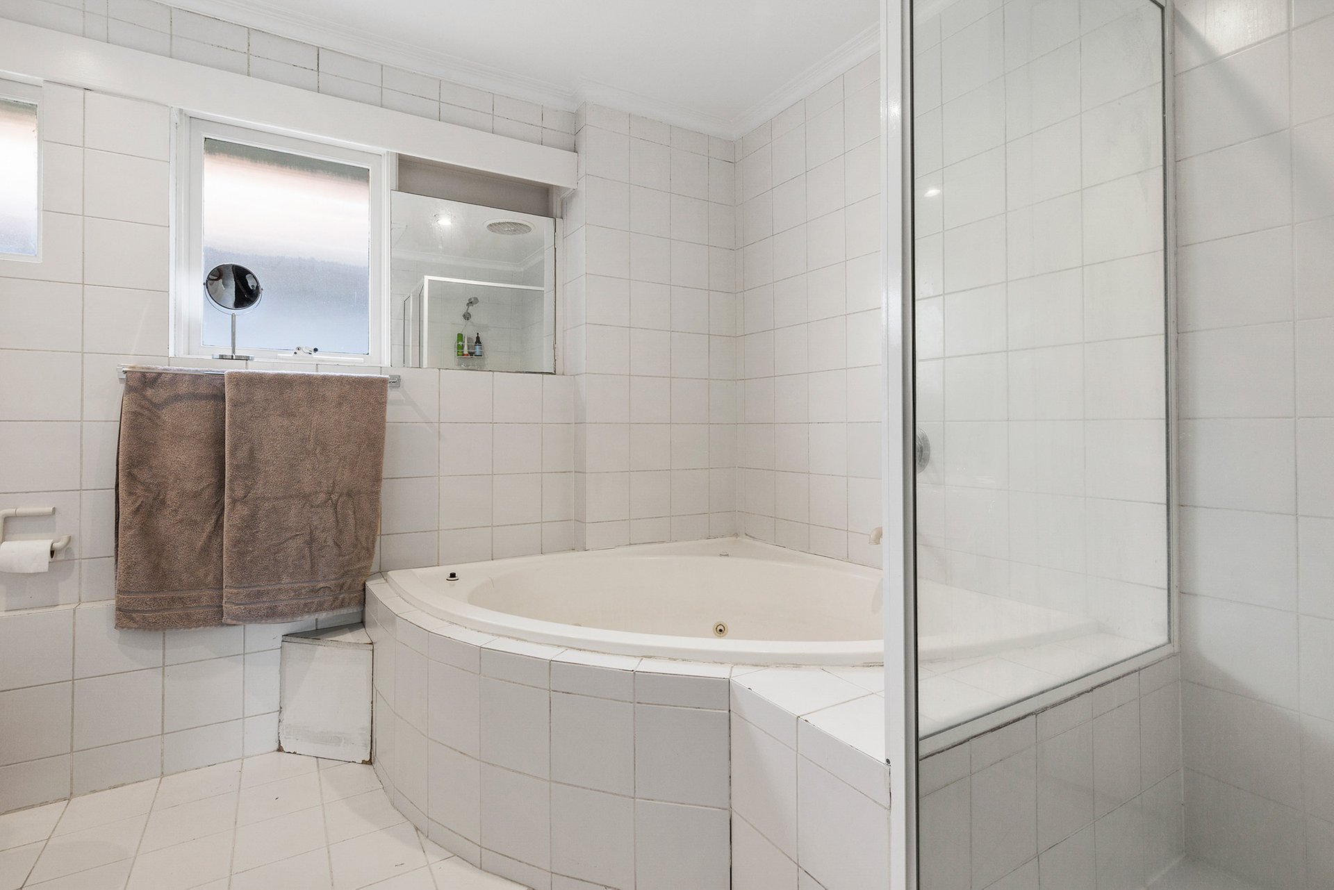 Property Gallery Thumbnail 5