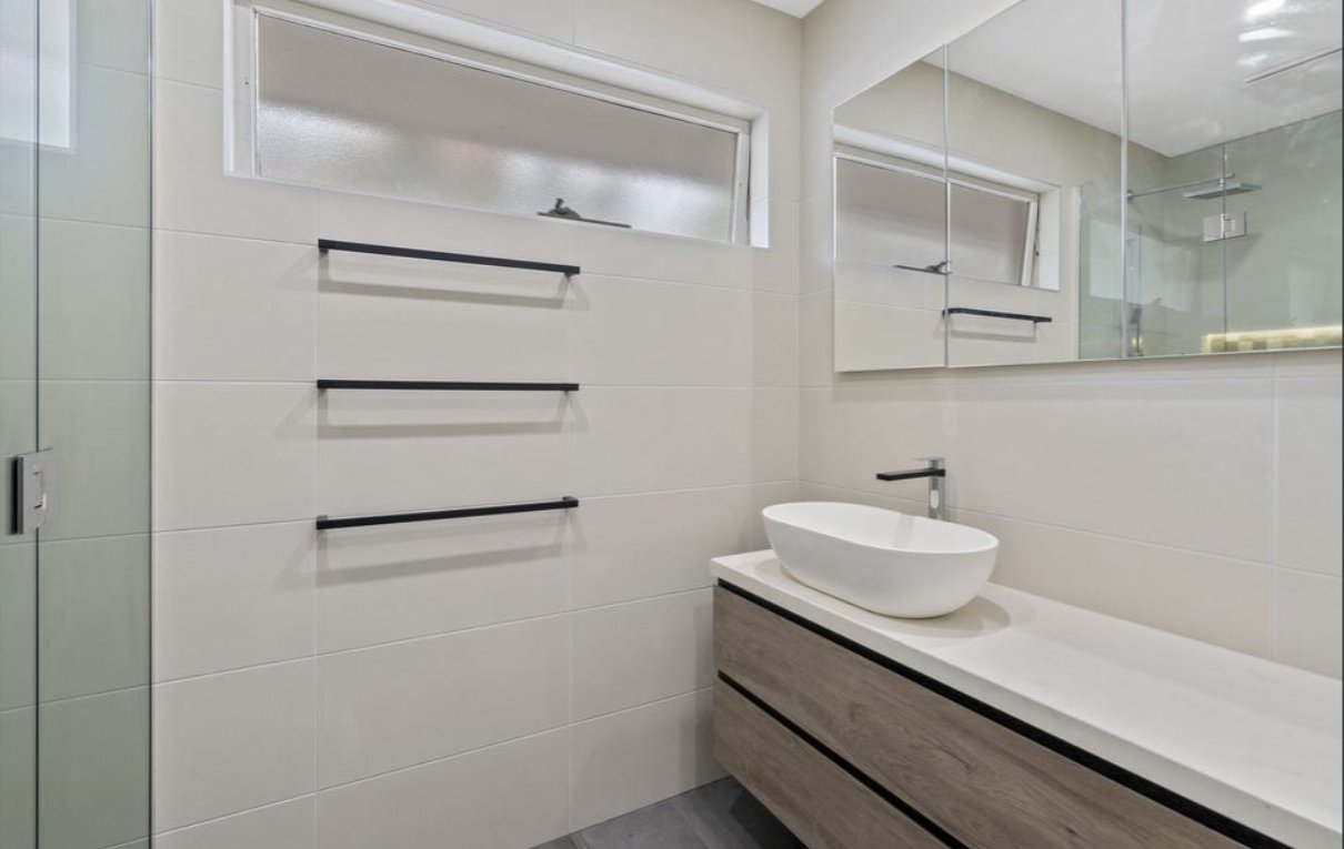 1/969 Riversdale Road, Surrey Hills image 8
