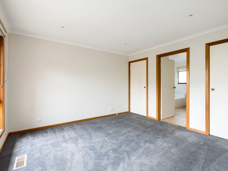 Property Gallery Thumbnail 5