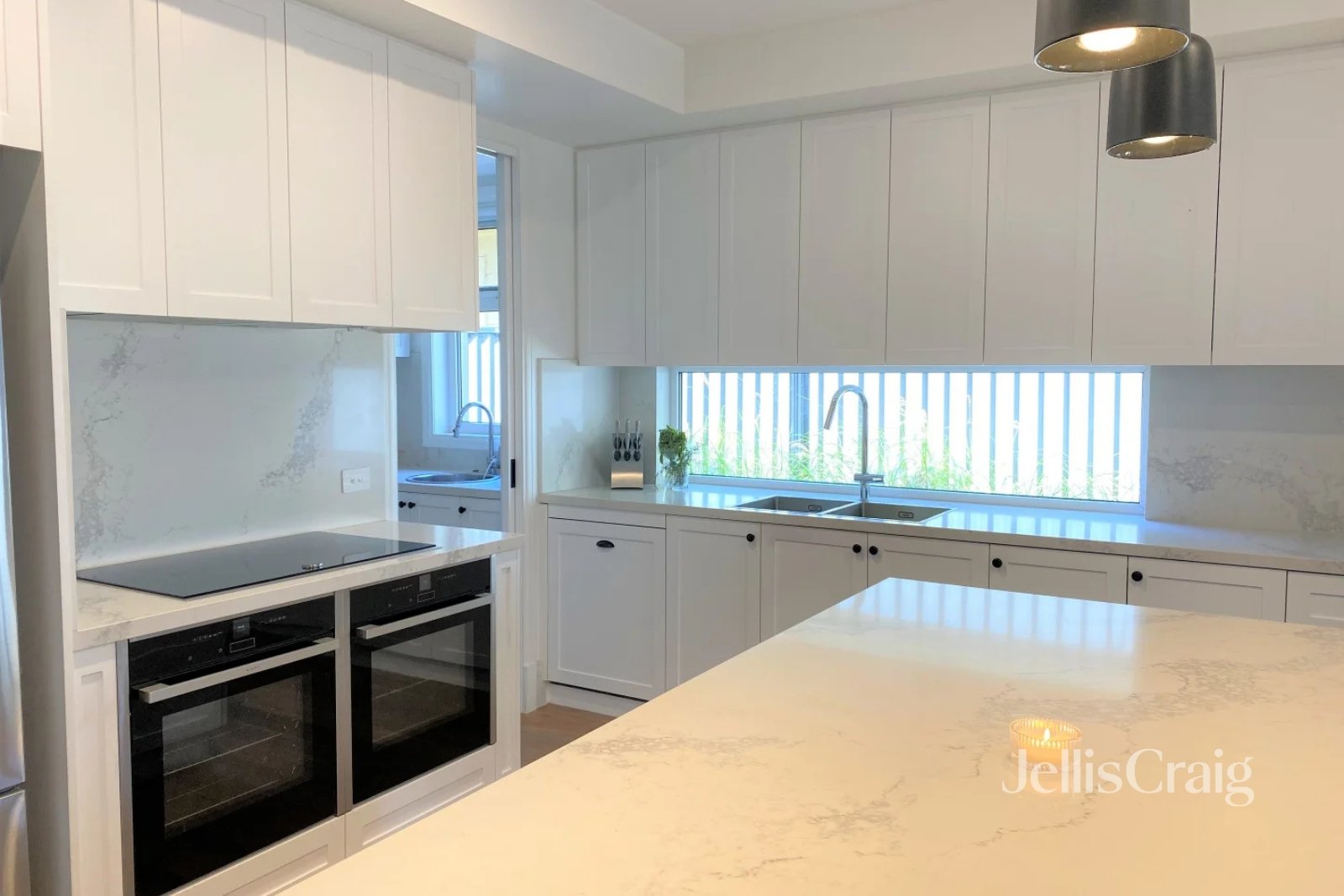 197 Cape Street, Heidelberg image 2