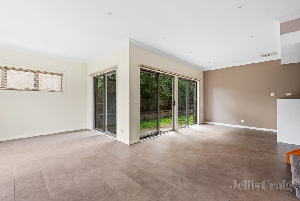 1/98 Bamfield Road, Heidelberg Heights image 4