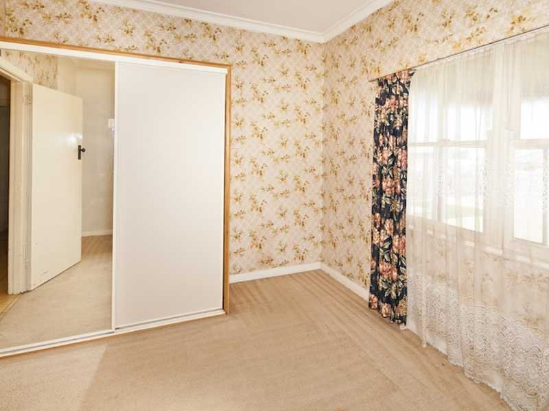 198 Ormond Road, East Geelong image 8