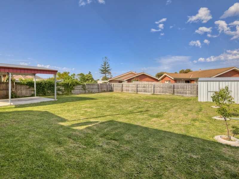 198 Ormond Road, East Geelong image 11