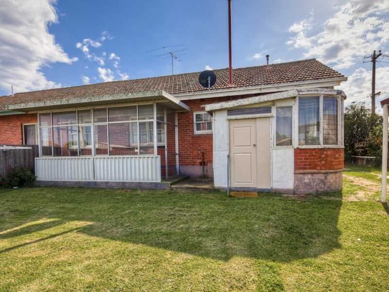 198 Ormond Road, East Geelong image 13