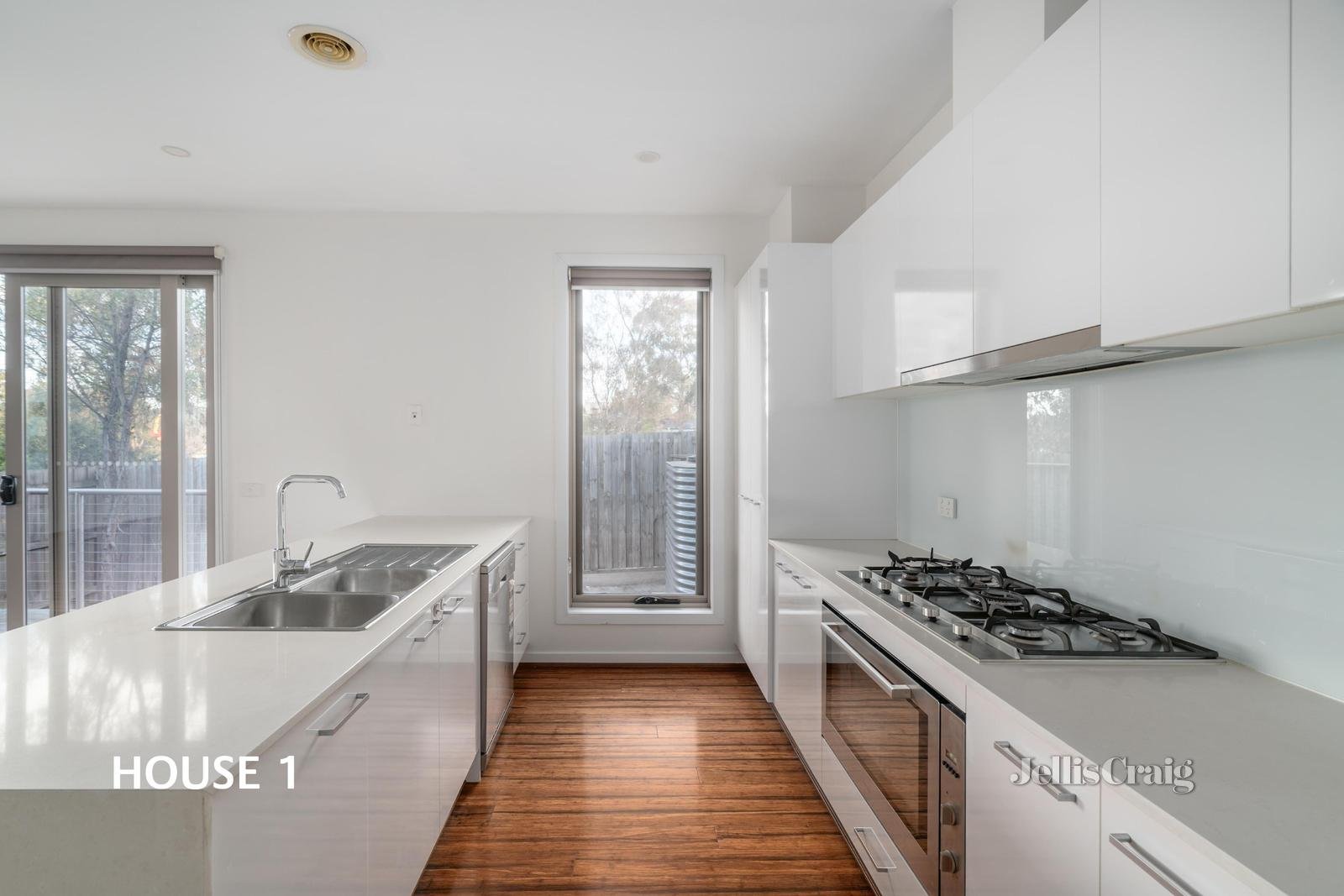 198 Sherbourne Road, Montmorency image 17
