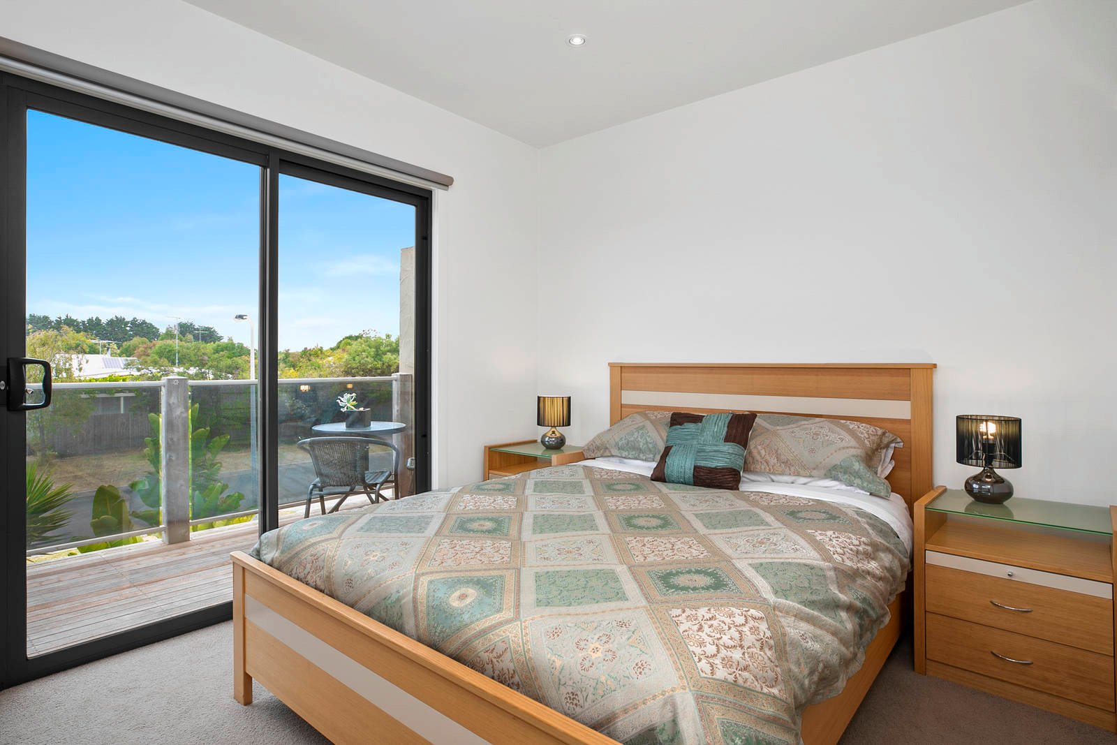Property Gallery Thumbnail 9