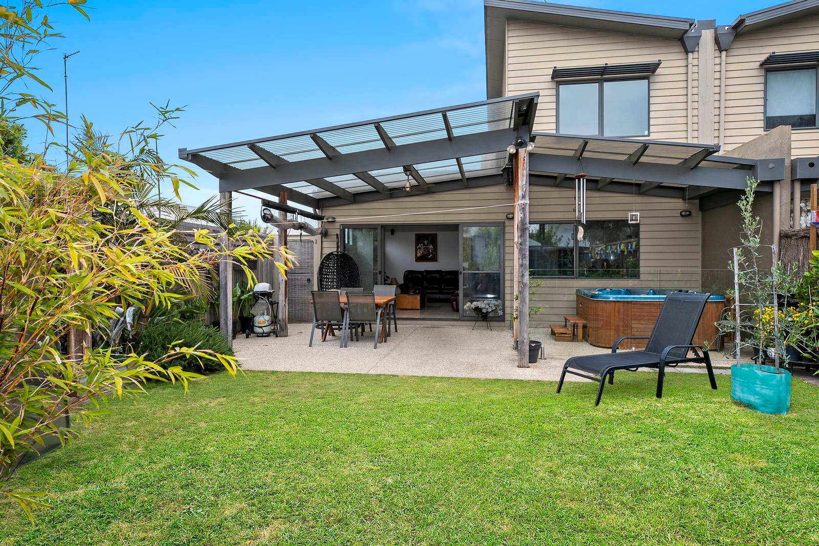 Property Gallery Thumbnail 13