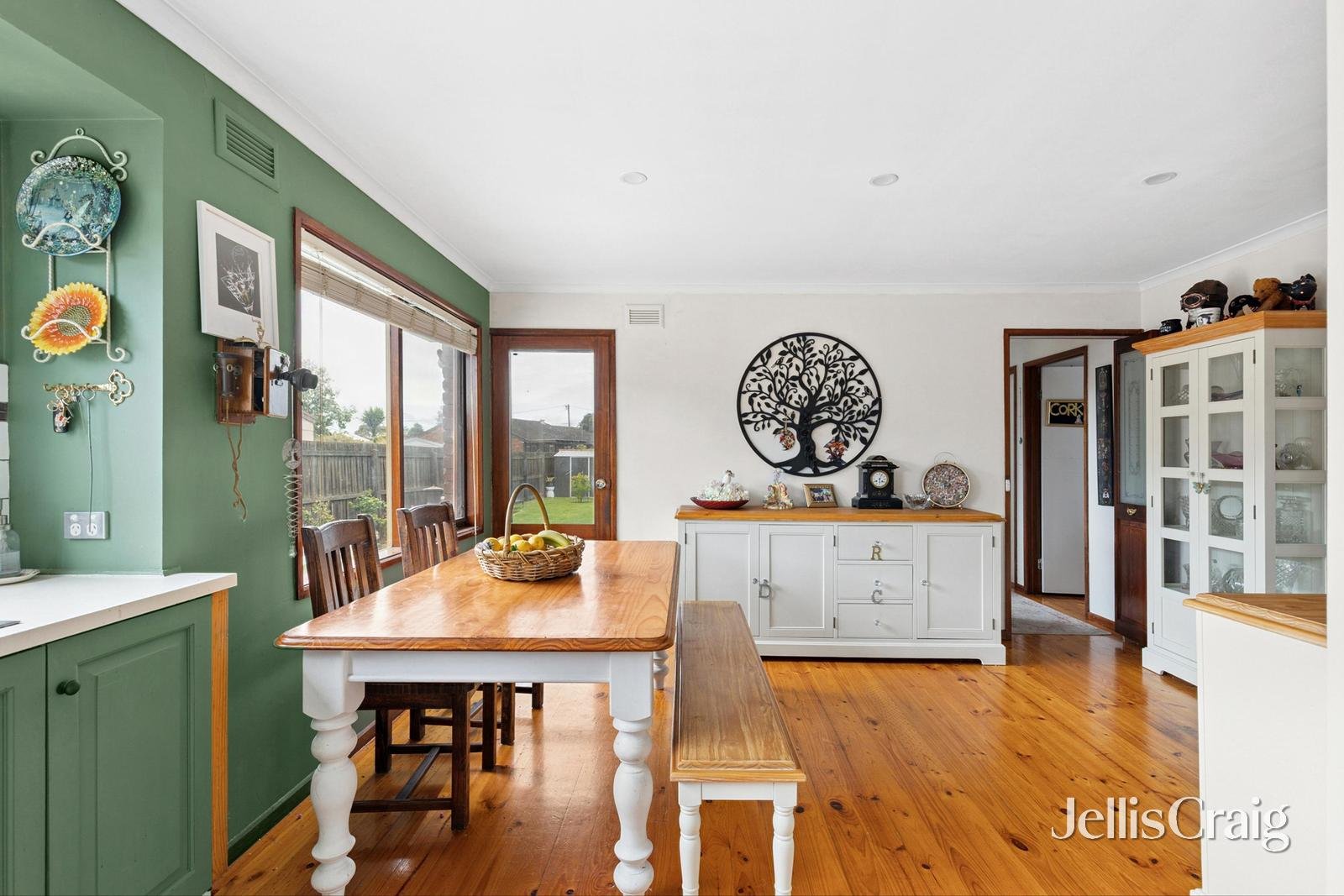 198 Wilsons Road, Whittington image 4