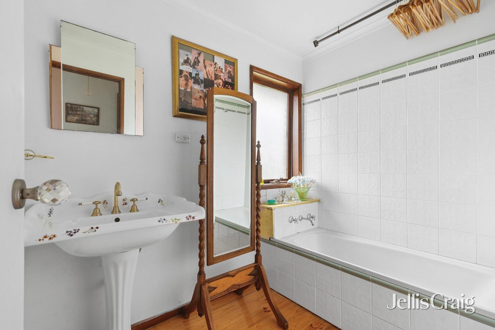 198 Wilsons Road, Whittington image 13