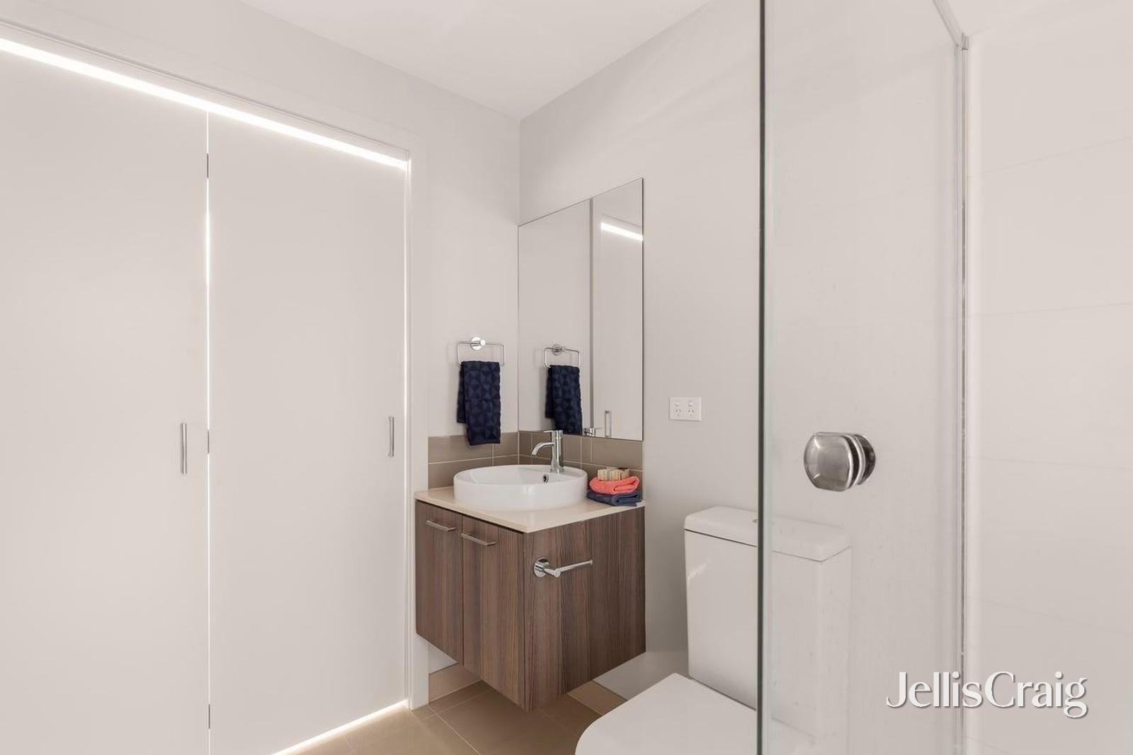19/804 Main Road, Eltham image 6
