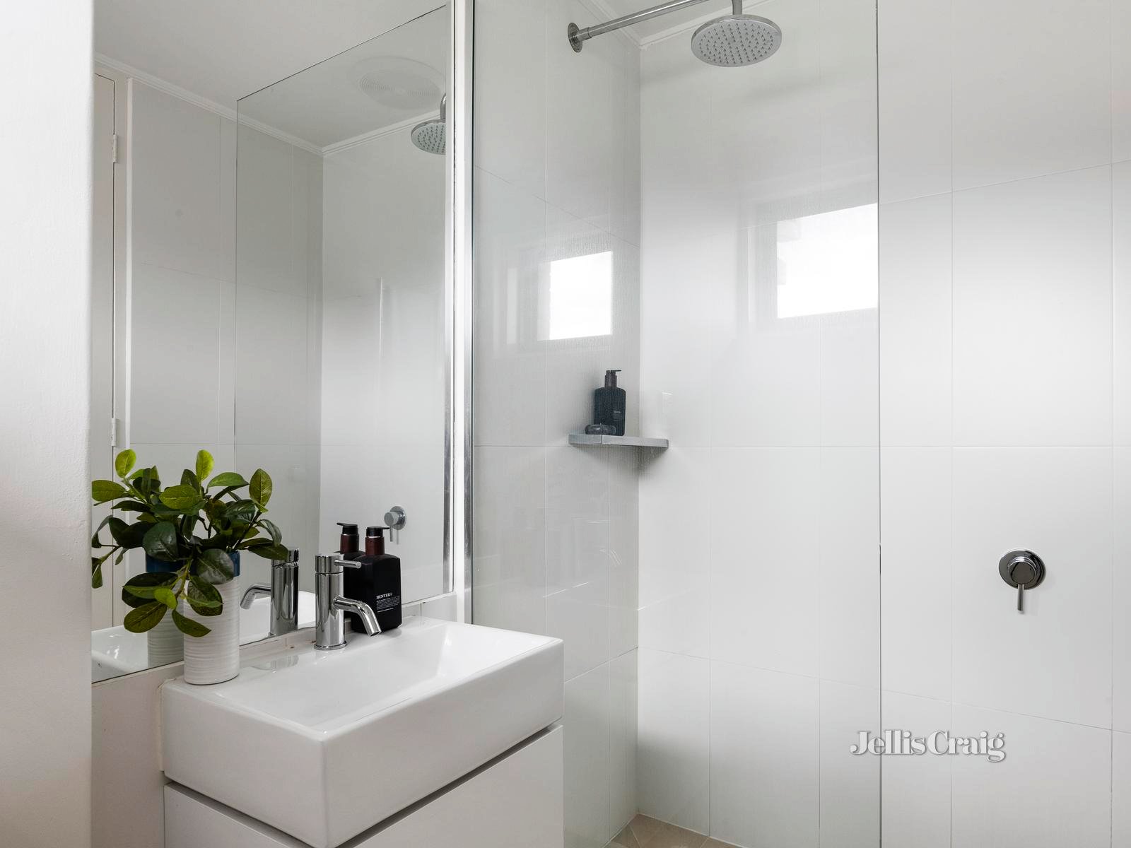 19/81 Alfred Crescent, Fitzroy North image 9
