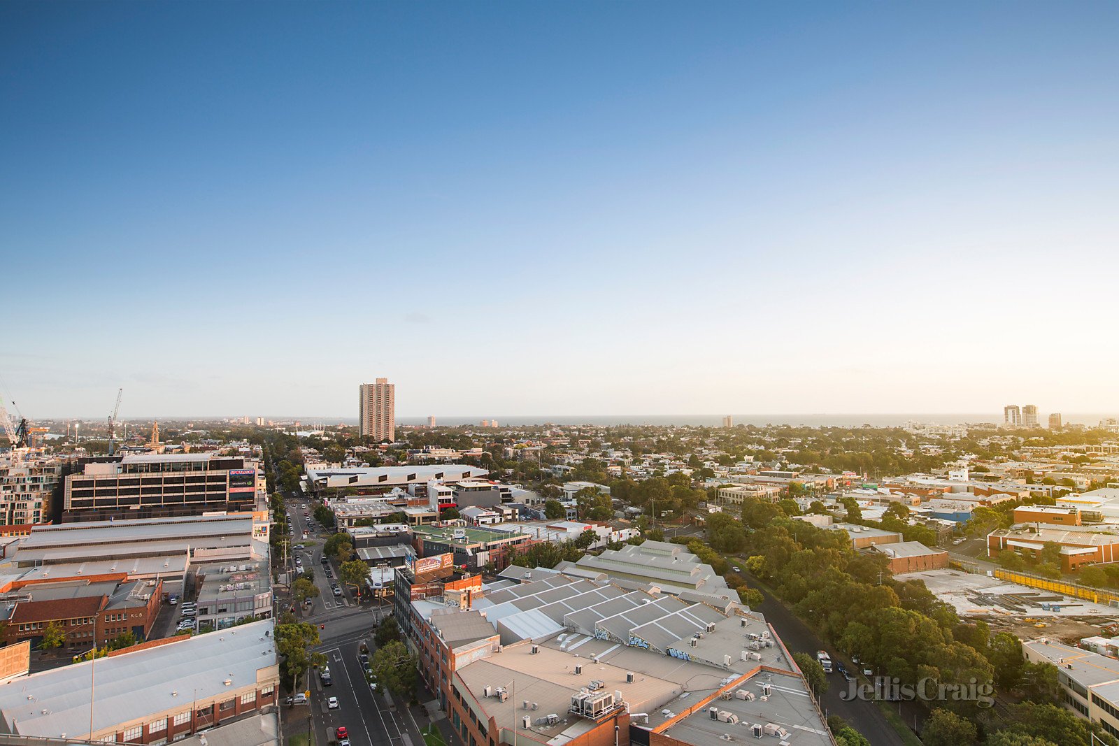 198/99 Whiteman Street, Southbank image 4