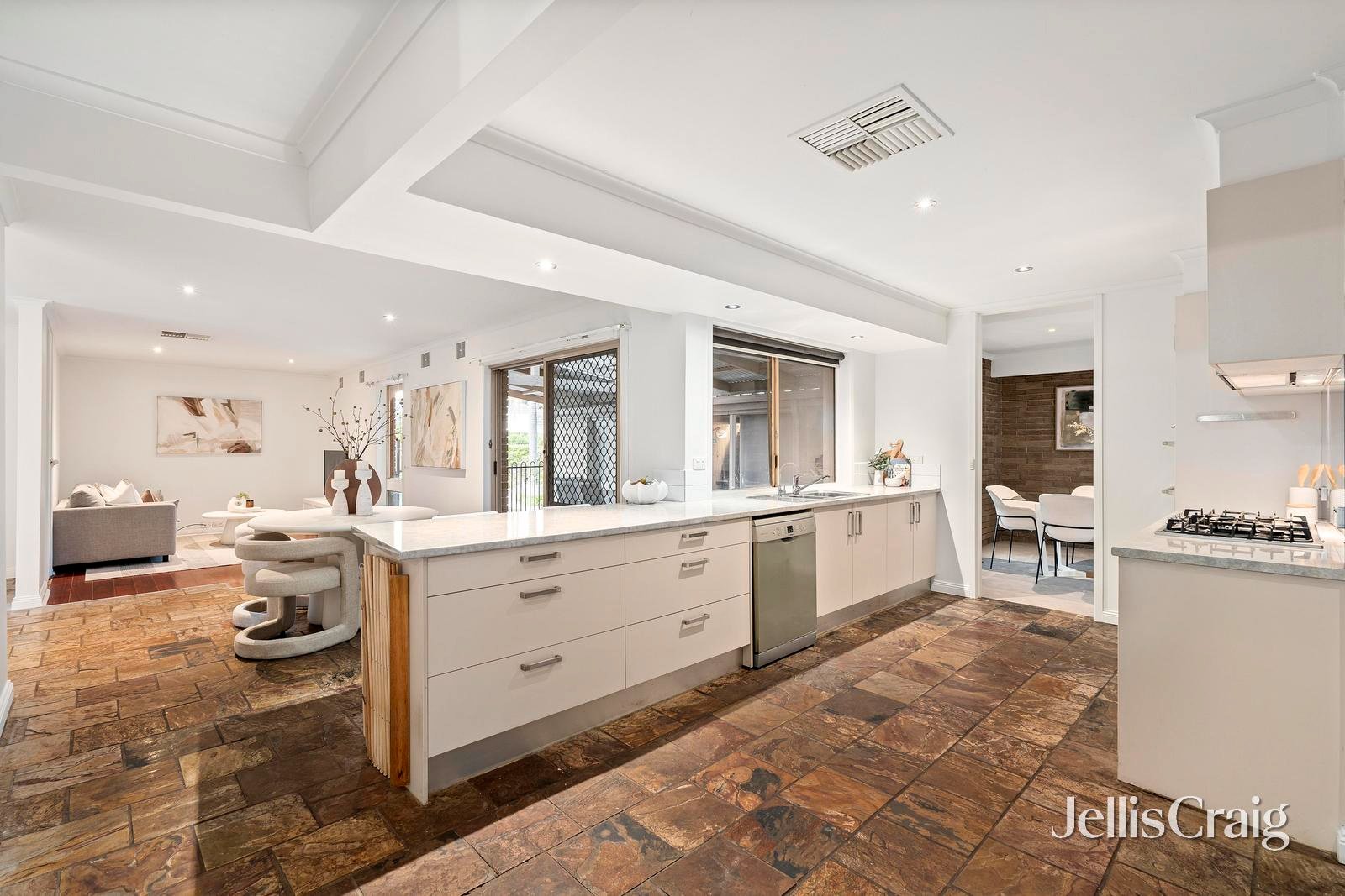 199 Eastfield Road, Croydon image 5