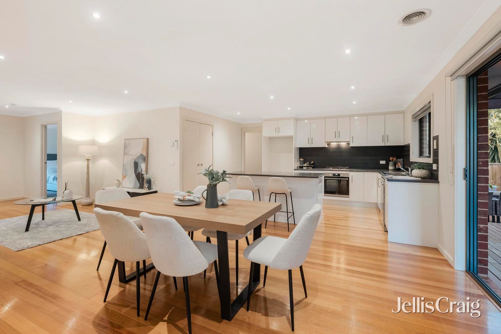 19A Cameron Road, Croydon image 6