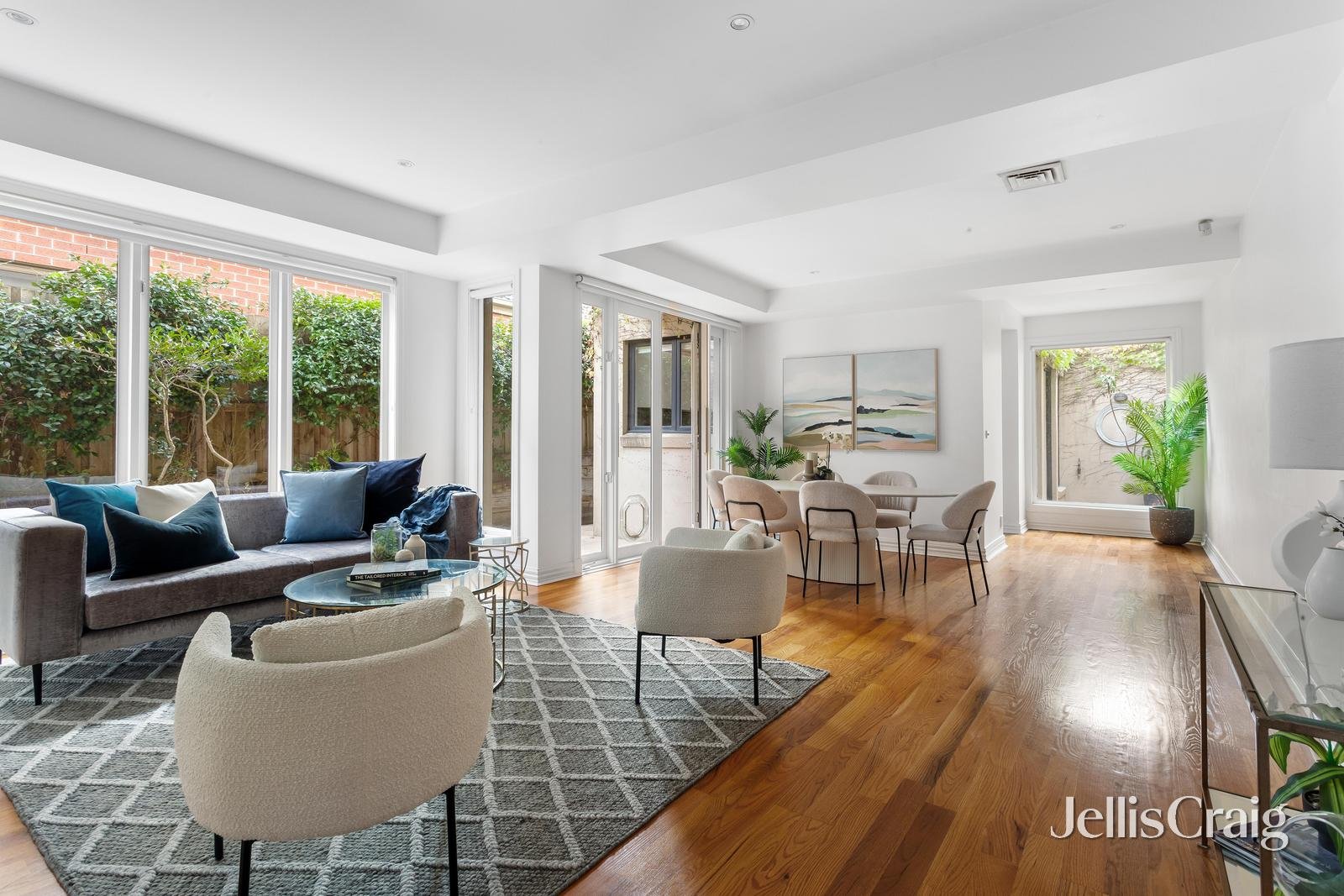 19a Kaikoura Avenue, Hawthorn&nbsp;East image 2