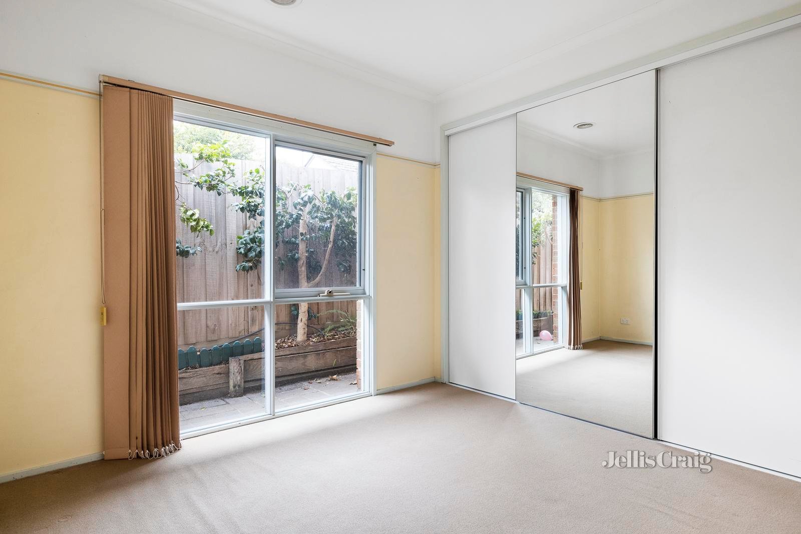 19a Lawson Parade, Heidelberg Heights image 9