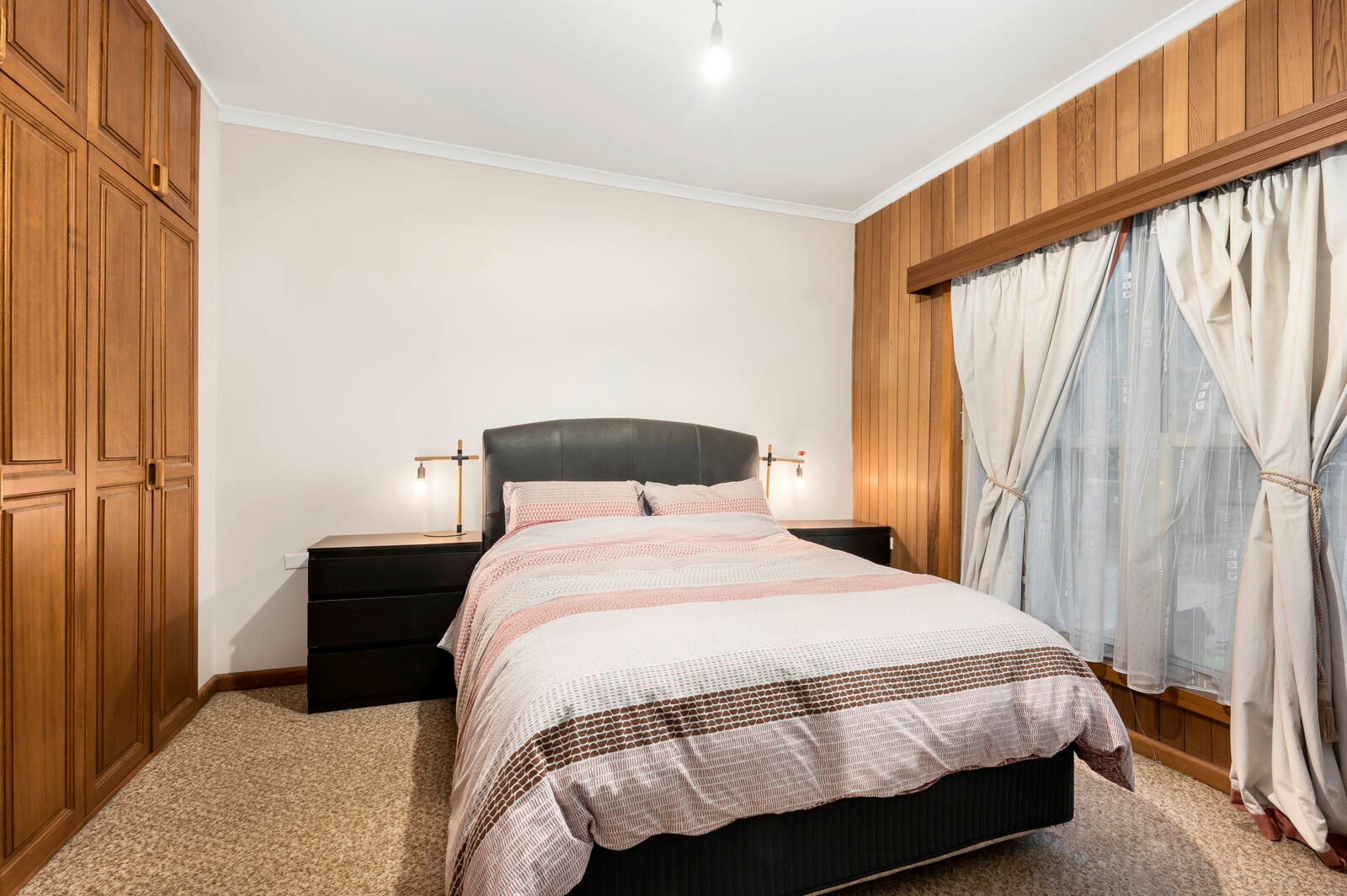 Property Gallery Thumbnail 5