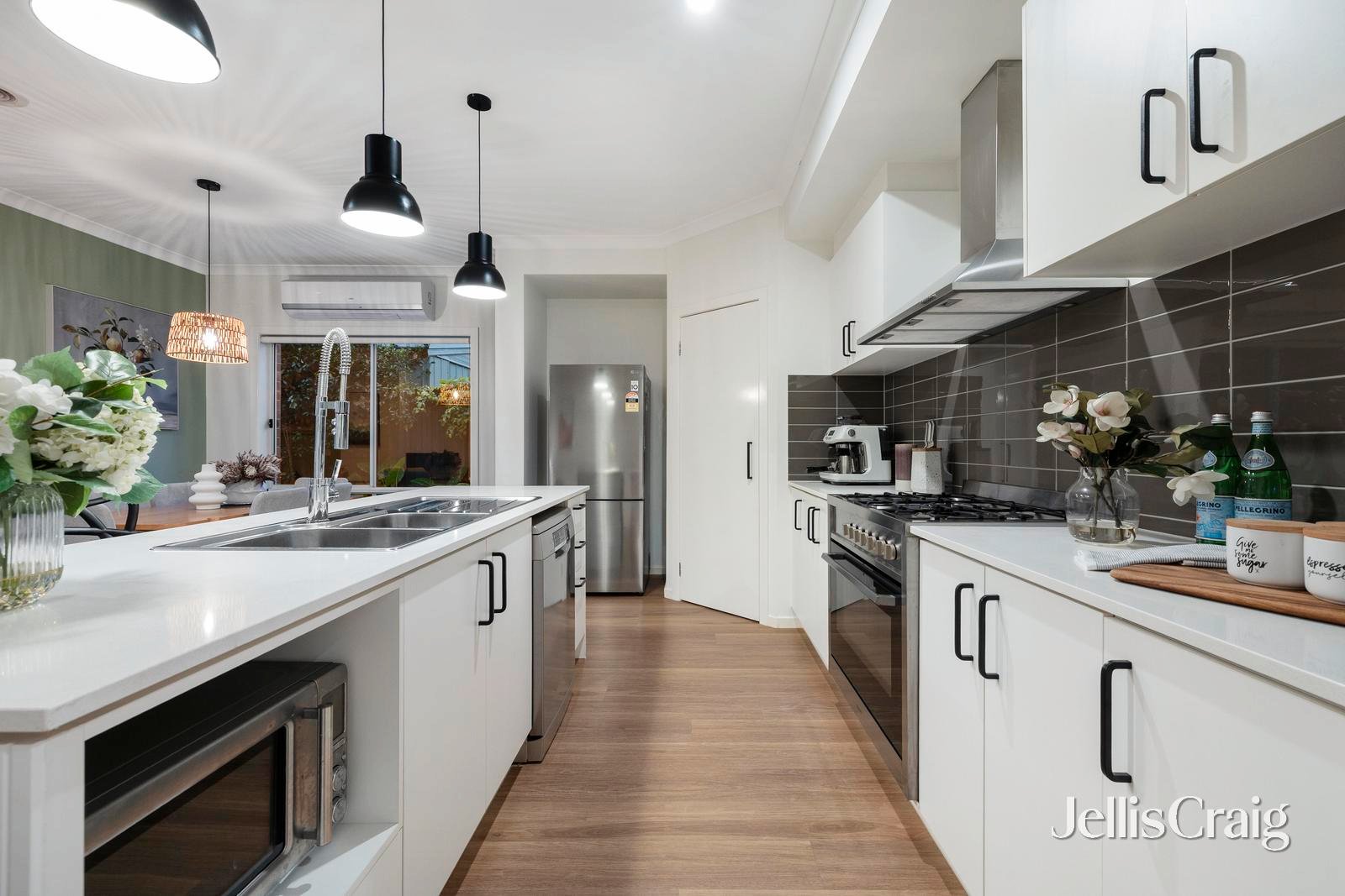 19B Apex Avenue, Hampton&nbsp;East image 6