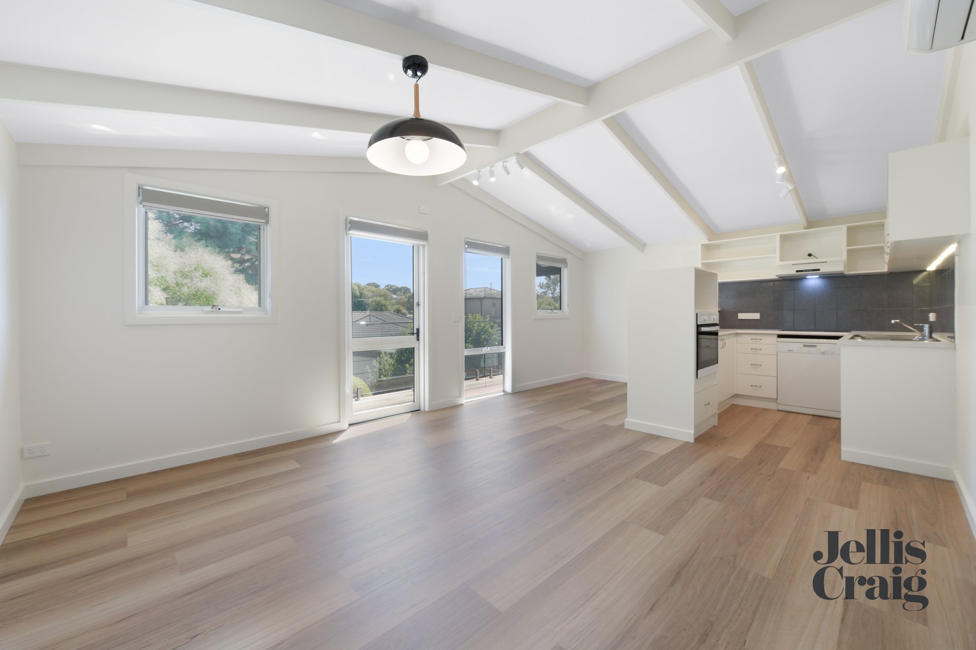 1A & 1B Peter Street, Box&nbsp;Hill&nbsp;North image 4
