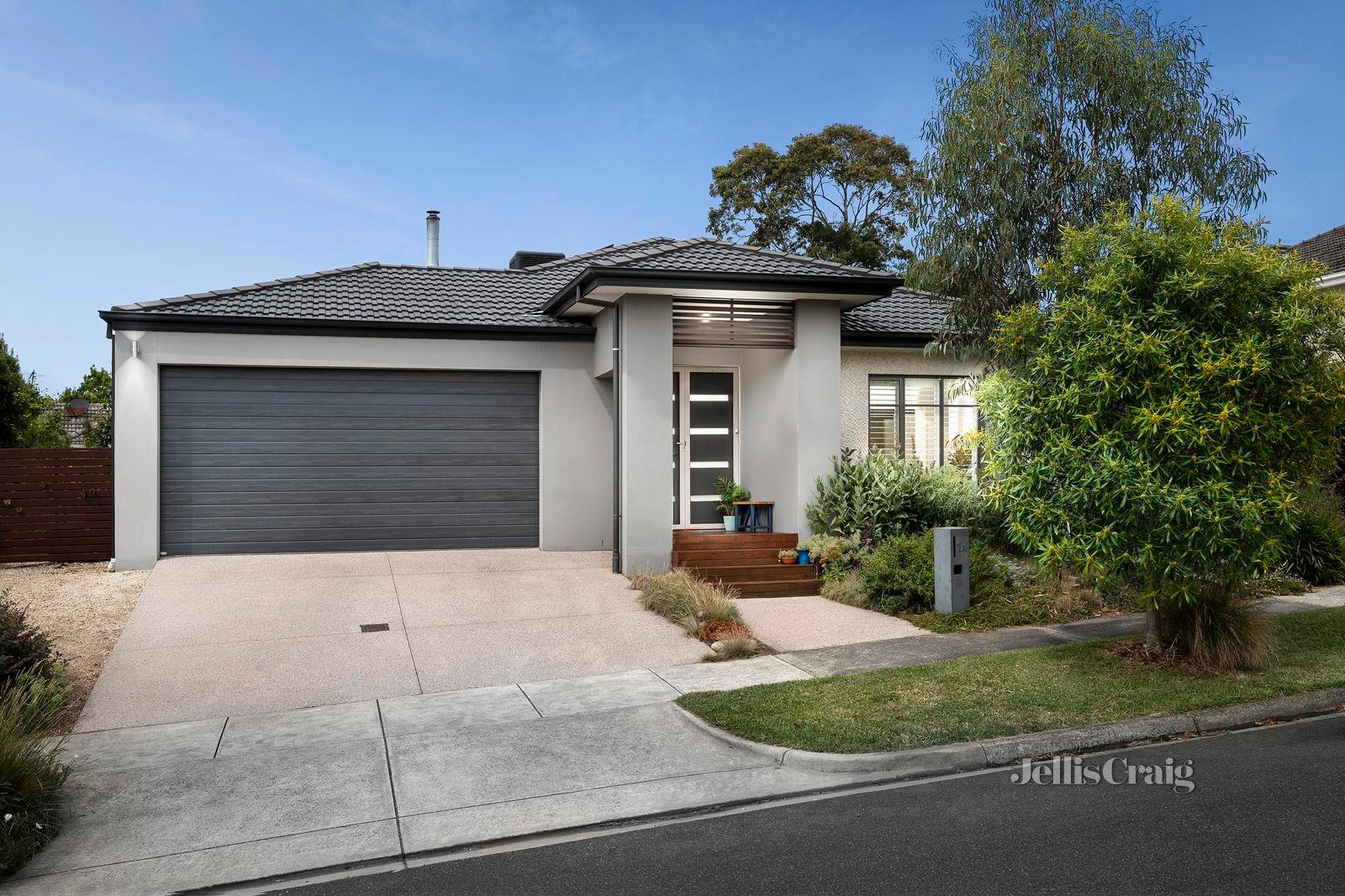 1A Akarana Road, Chirnside Park image 1