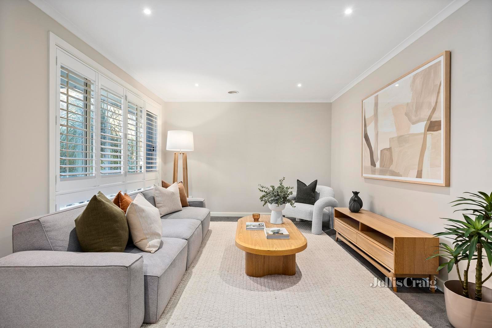 1a Aminga Court, Croydon image 2