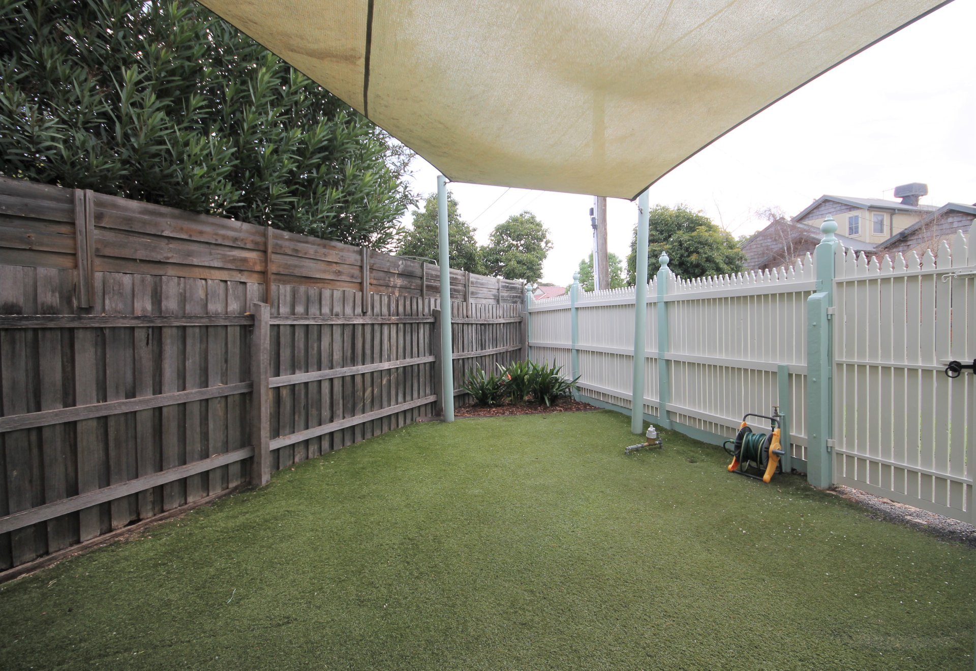 Property Gallery Thumbnail 6