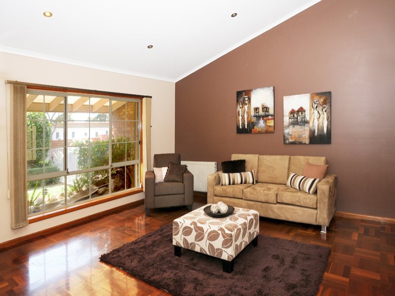 1A BEREMBONG Drive, Keilor East image 5